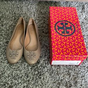 Rarely worn Tory Burch Lowell 2 Ballet Flat